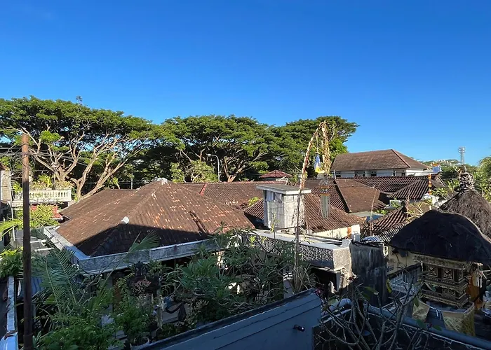 Balinese 4br -scenic Stroll To