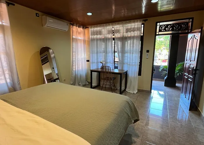 Balinese 4br -scenic Stroll To Ferienhaus Nusa Dua (Bali)