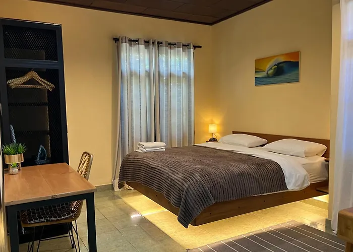 Balinese 4br -scenic Stroll To