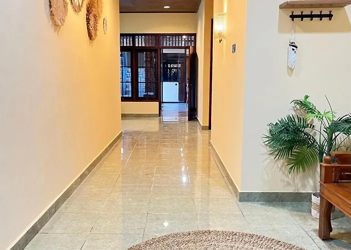 Ferienhaus Balinese 4br -scenic Stroll To *
