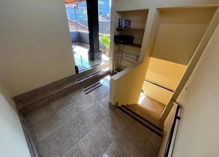 Ferienhaus Balinese 4br -scenic Stroll To *